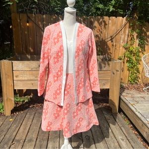 Vintage Mod Dress Set pink floral print and white sleeveless top matching jacket